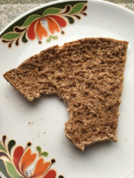 Archiv der angebissenen Brotscheiben